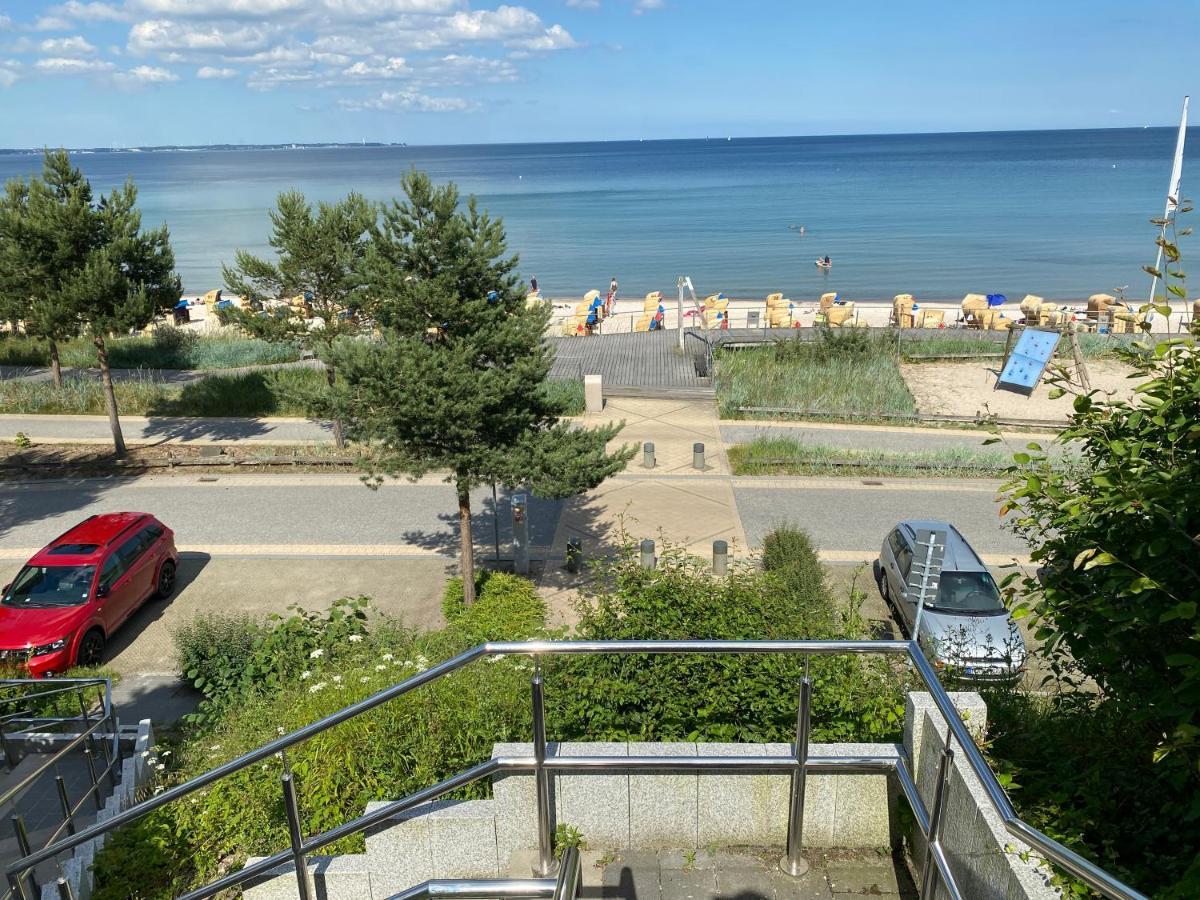 Moderne 3-Zi-Wohnung Mit Meerblick Direkt Am Strand Scharbeutz Extérieur photo