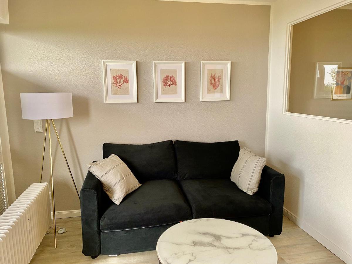 Moderne 3-Zi-Wohnung Mit Meerblick Direkt Am Strand Scharbeutz Extérieur photo